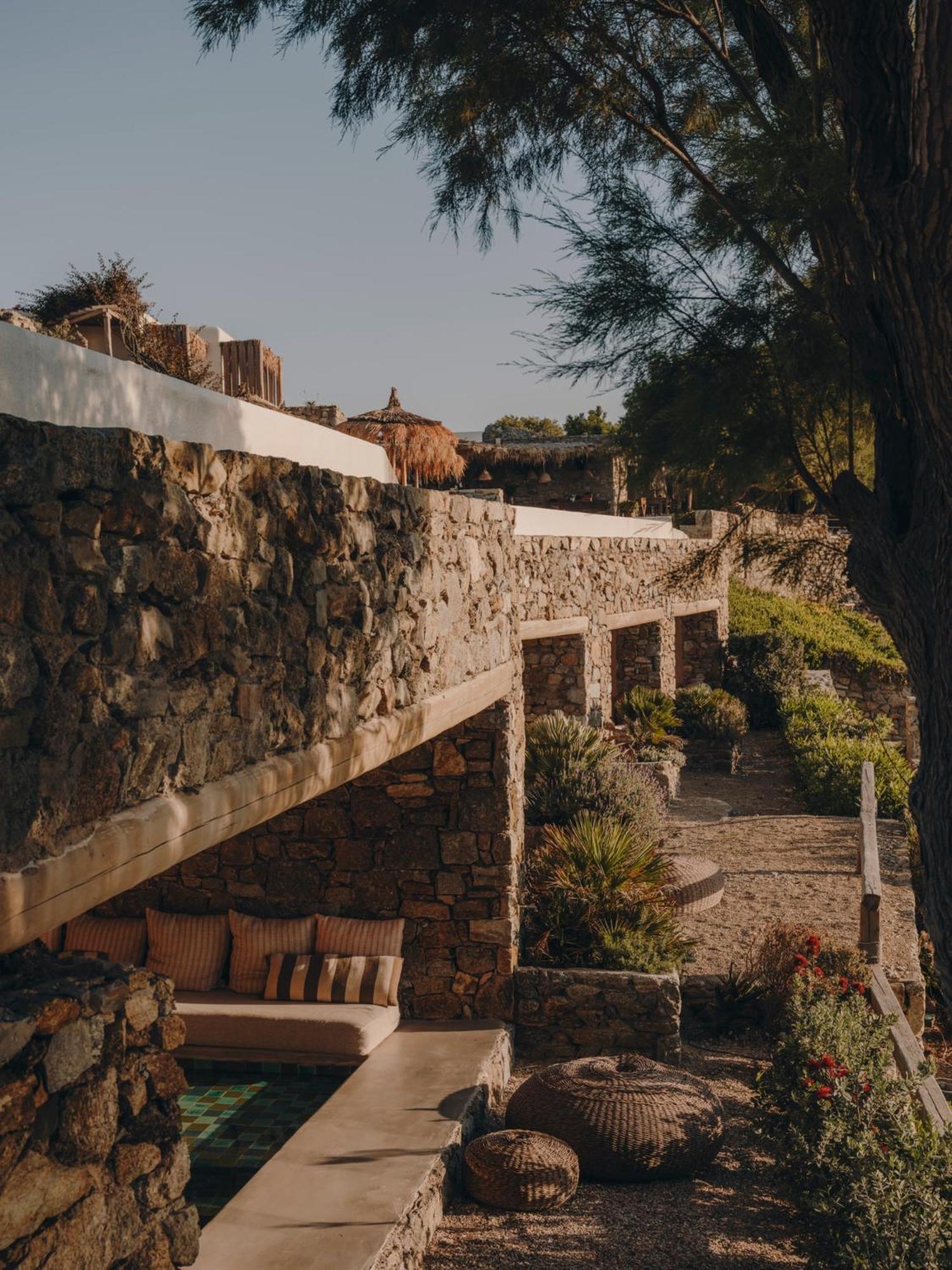 Hotel The Wild By Interni Kalafatis Exterior foto